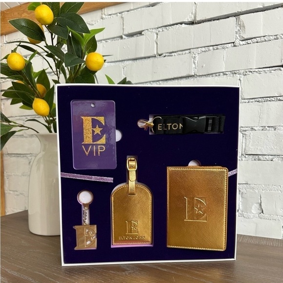 NWT Elton John Farewell Yellow Brick Rd Swag Bundle VIP Bag Set + Funko Pop NIB - Picture 14 of 17